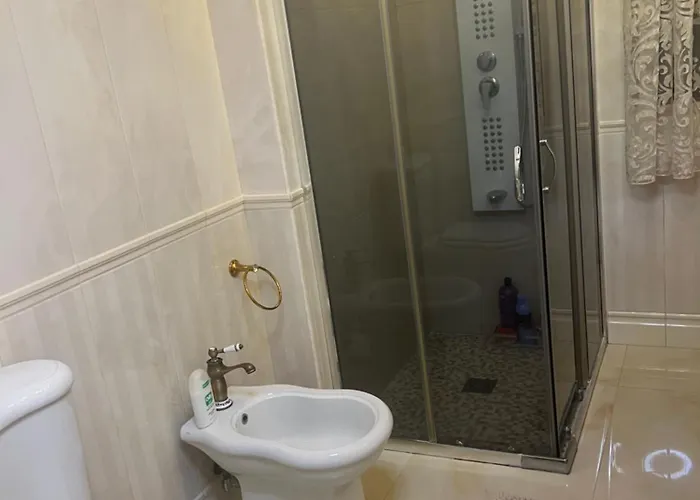 Temptation Airport Fontanarossa Shared House With Several