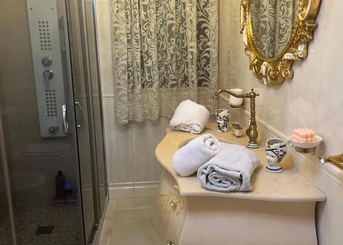 Bed & Breakfast Temptation Airport Fontanarossa Shared House With Several